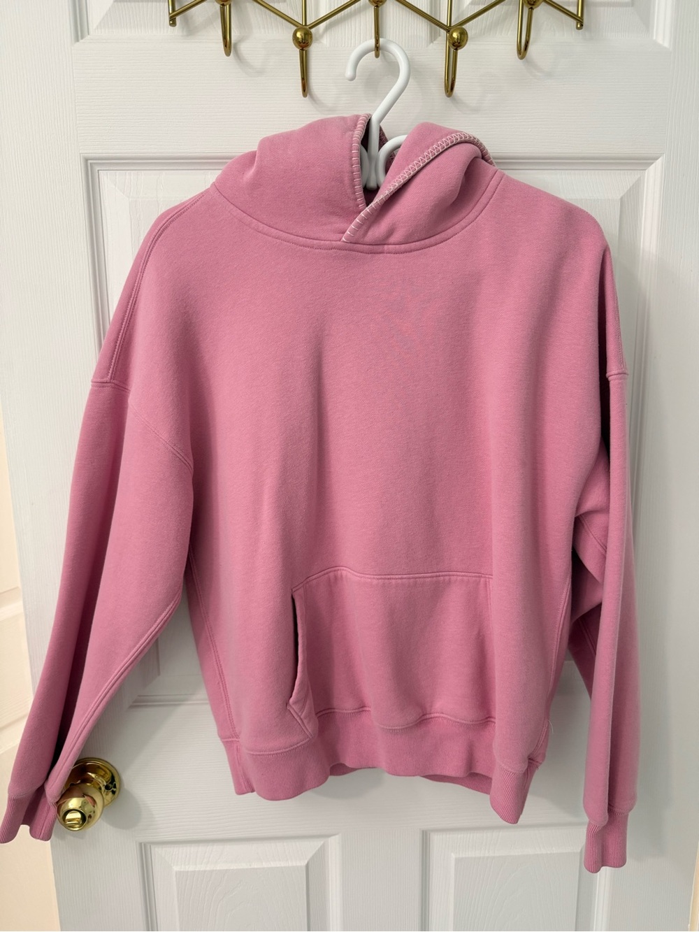 Abercrombie & Fitch Soft A&F Pink Hoodie โ Womenโs Medium